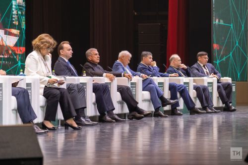 Владимир Путин поблагодарил Татарстан за поставку кадров на федеральный уровень