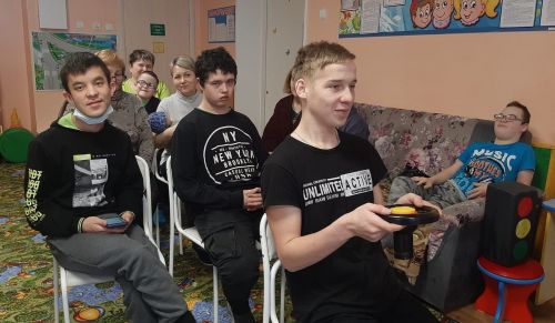 В Бугульминском реабилитационном центре «Возрождение» прошло занятие «Путешествие на автобусе»