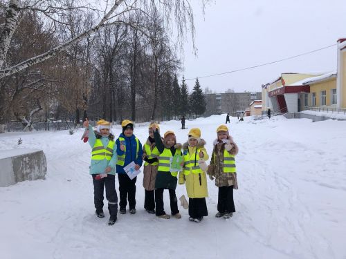 ЮИДовцы Бугульмы поздравили водителей с праздником