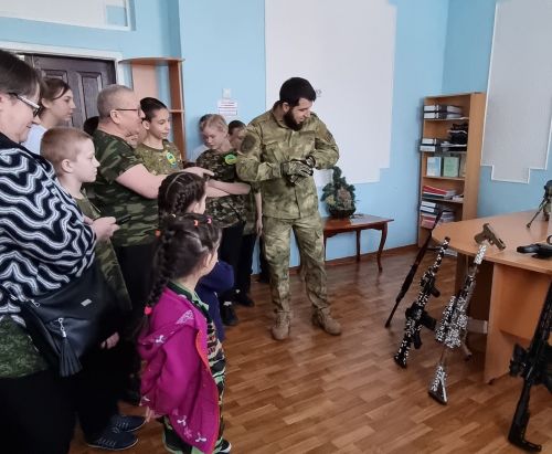 В Бугульме для приемных и опекунских семей организовали спортивно-патриотическое мероприятие