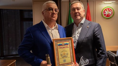 В Бугульме наградили победителей республиканского конкурса «Женщина года. Мужчина года: Женский взгляд»