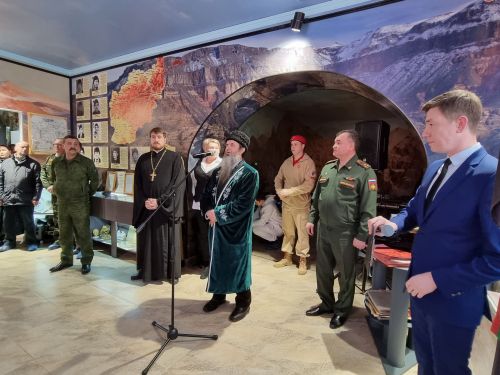Сегодня утром добровольцы из Бугульмы направились в зону СВО