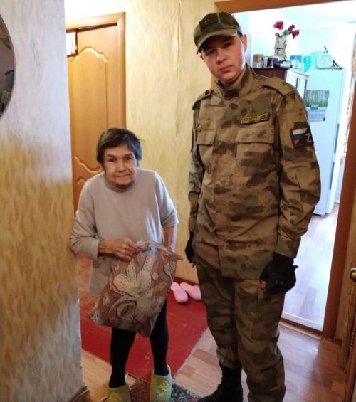 Бугульминцы навестили ветеранов БСТК в преддверии Международного женского дня