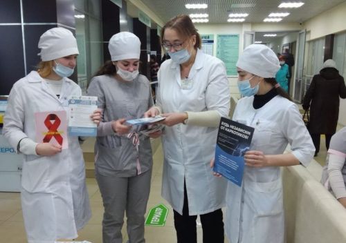 В поликлинике Бугульмы провели акцию о вреде наркотиков