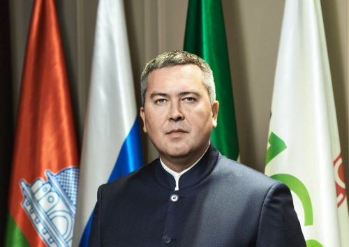 Линар Закиров поздравил бугульминок с 8 Марта
