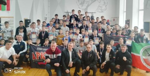 В спортивной школе «Юность» завершилось открытое первенство по кикбоксингу