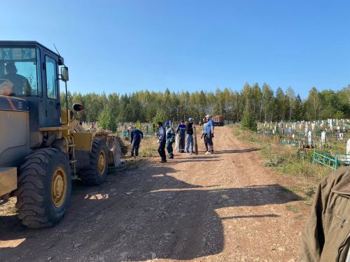 На городских кладбищах Бугульмы начнется уборка