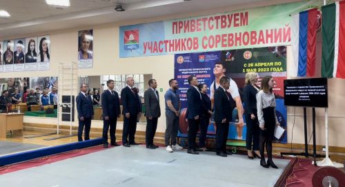 Чемпионат и Первенство ПФО по тяжелой атлетике стартовали сегодня в Бугульме