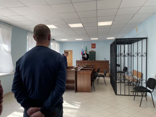 В суде Бугульмы рассмотрели дело о девушке, попавшей под лопасти самолета