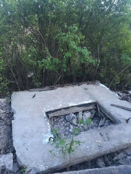 Бетонная плита упала на ногу подростку в Бугульме