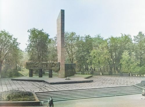Мемориал Вечной славы - наиболее посещаемая достопримечательность Бугульмы