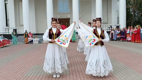 Фестиваль национальной одежды народов России «В стиле ЭТНО» провели в Бугульме