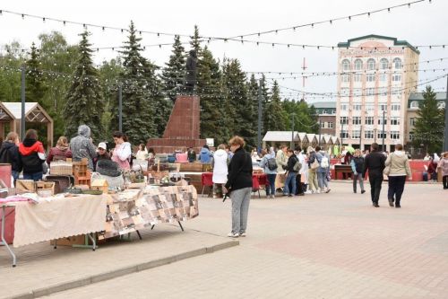 Более 5 тыс. человек собрал межрегиональный фестиваль «Бугульма ремесленная»