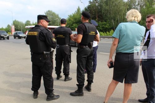За долги житель Бугульмы лишился автомобиля