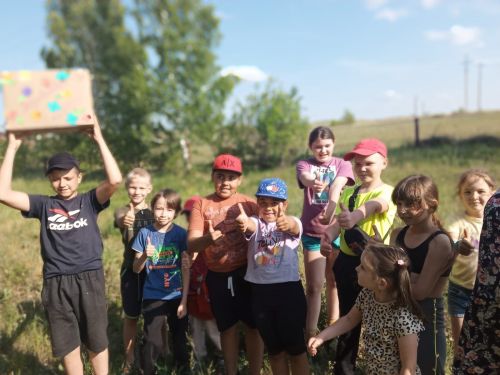 Юные жители села Бугульминского района совершили веселое путешествие