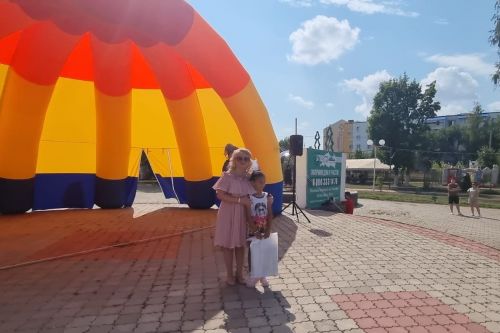 Женсовет Бугульмы помог собраться в школу ребятам из малоимущих и многодетных семей