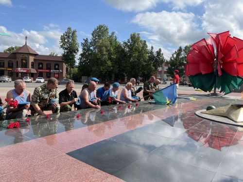 В Бугульме отмечают 93-ю годовщину с даты основания Воздушно-десантных войск