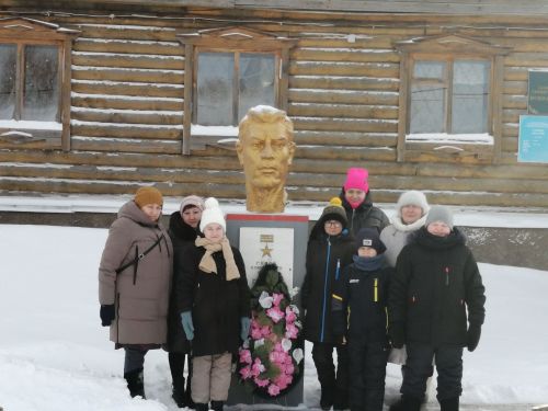 Школьники Бугульминского района посетили дом-музей Газинура Гафиатуллина