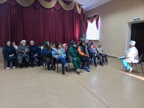 Жители Бугульминского района задали вопросы фельдшеру