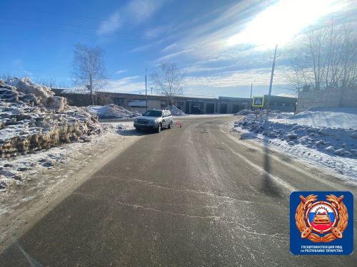 В Бугульме подросток оказалась на больничной койке после наезда на нее «Субару»
