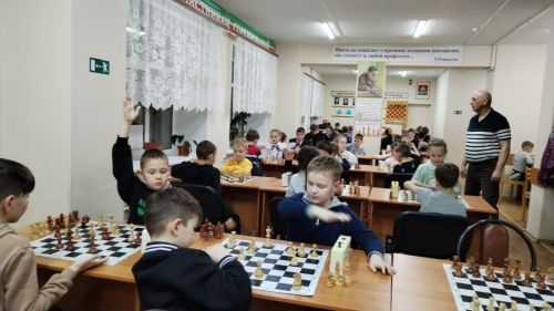В честь 8 Марта в Бугульме провели шахматный блиц-турнир