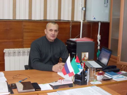 Глава Наратлинского сельского поселения рассказал о себе и своей трудовой деятельности