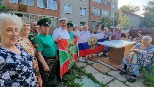Пограничники Бугульмы оформили благотворительную подписку на «Бугульминскую газету»