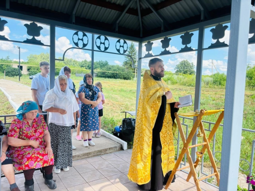 В Бугульминском районе освятили родник