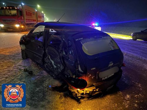 Бөгелмә янындагы юл-транспорт һәлакәтендә автомобиль йөртүчеләр