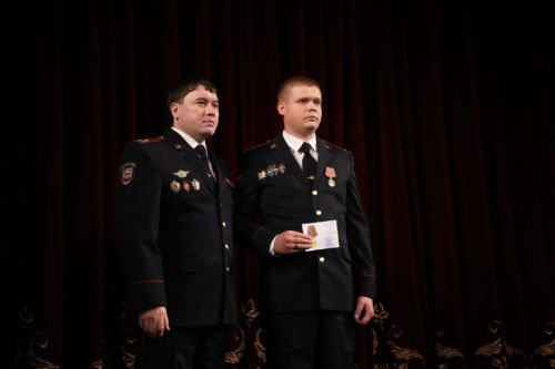 В Бугульме наградили сотрудников полиции в канун их профессионального праздника