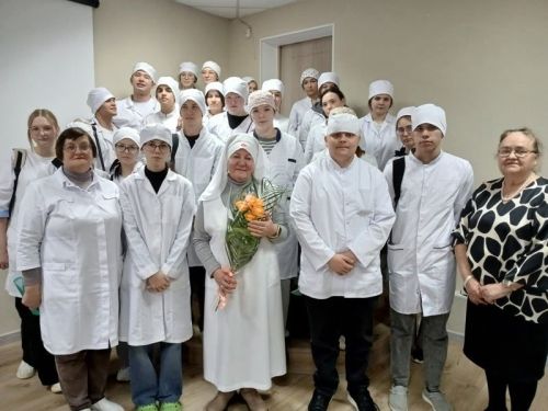 Сестра милосердия Бугульминского сестричества посетила медицинский колледж