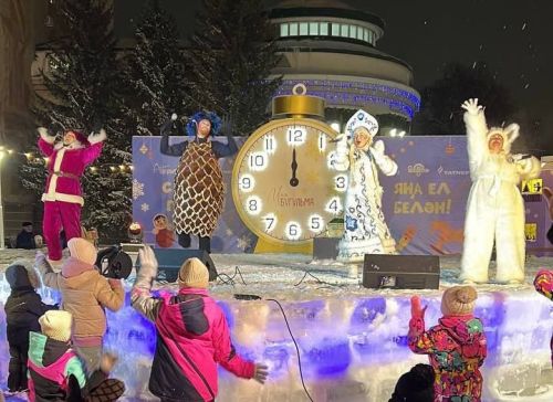 Центральная площадь Бугульмы стала местом удивительного праздника «Путешествие в Новый год»