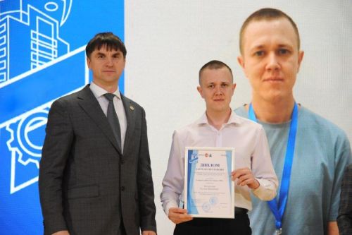 Специалиста бугульминского завода наградили за профмастерство