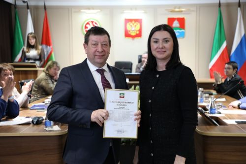Бугульминских медиков отметили за профессионализм и трудолюбие