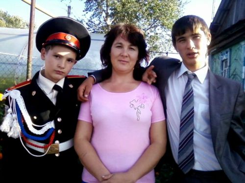 Мама двух бойцов из Бугульминского района Елена Гирфанова о службе сыновей в зоне СВО