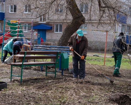 В первом весеннем субботнике приняли участие несколько тысяч бугульминцев