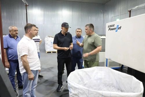 Дамир Фаттахов посетил сельскохозяйственные предприятия Бугульминского района