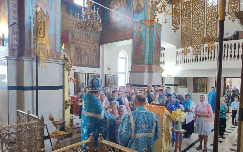 Престольный праздник встретили в Казанском соборе Бугульмы
