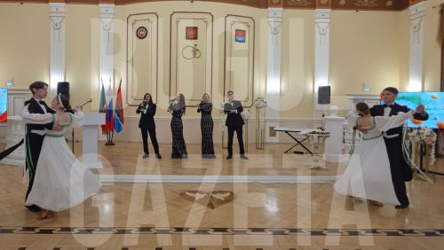 Торжественный прием лучших семей провели в местном загсе