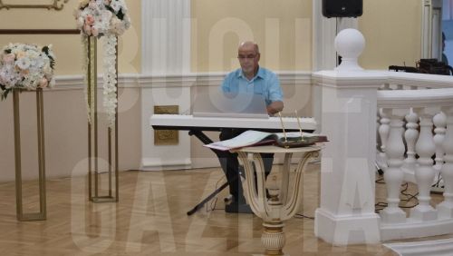 Торжественный прием лучших семей провели в местном загсе