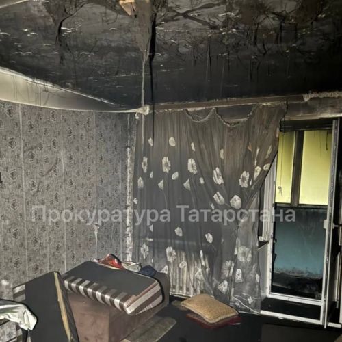 На пожаре в многоэтажке в Бугульме погибли мужчина и женщина