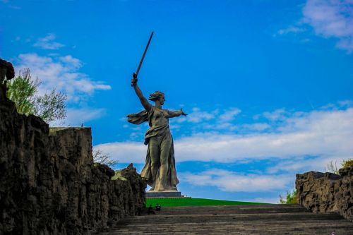 Плюсы и минусы отдыха в Волгограде
