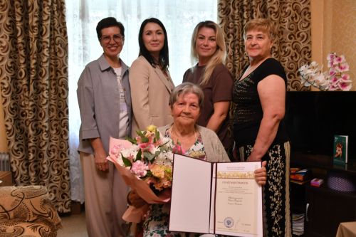 Труженица тыла из Бугульмы отметила 95-летний юбилей