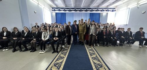 Школьники из Бугульмы пообщались с ветераном боевых действий в Афганистане