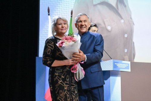 Нагрудным знаком «Отличник здравоохранения» награждена врач-педиатр из Бугульмы