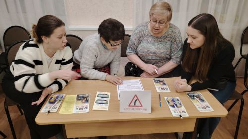 В Бугульме родители дошколят сыграли в квиз «Знатоки детской безопасности»