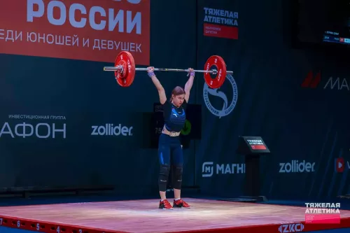 Бугульминская тяжелоатлетка Софья Петрова выполнила норматив мастера спорта России