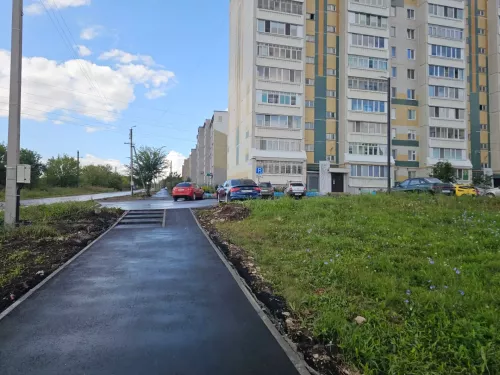 В Бугульминском районе продолжается дорожный сезон: в плане — 70 объектов