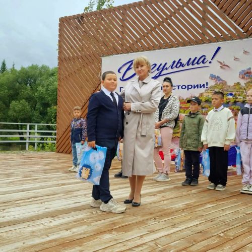 Бөгелмәдә ел саен үткәрелә торган «Мәктәпкә җыенырга ярдәм ит» хәйрия акциясе узды