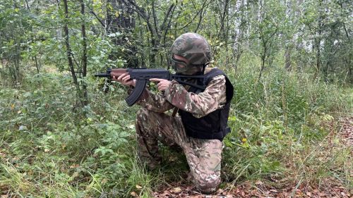 Полицейские Бугульмы и страйкболисты Татарстана отработали навыки тактической подготовки